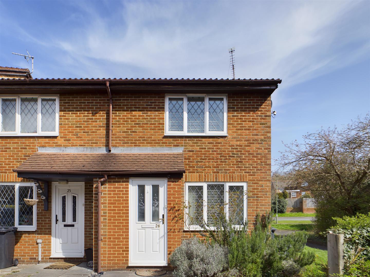 2 Bedroom Property For Sale in Basingstoke £260,000